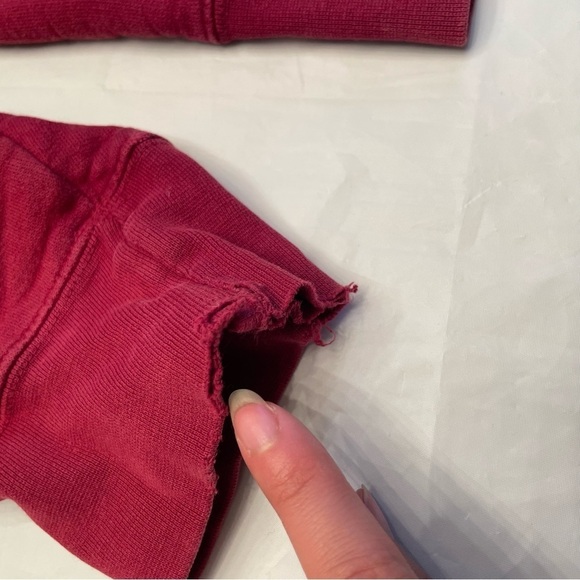 🍂 Men’s Wind River Red Quater-Zip Sweater Hoodie - Size Medium 🧥 - Picture 14 of 15